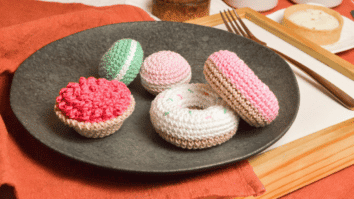 Faça você mesmo amigurumi de donuts: Passo a passo com gráficos