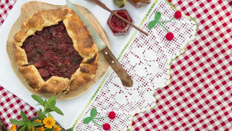 Barrado de Crochê para Pano de Prato Cereja: Receita e Gráficos