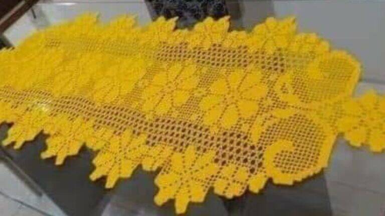 Caminho de Mesa em Crochê: Aprenda a Fazer Passo a Passo