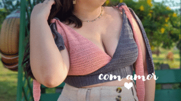 Cropped de crochê transpassada Plus Size Perfeito!