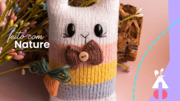 Amigurumi de coelinho feito no tricô