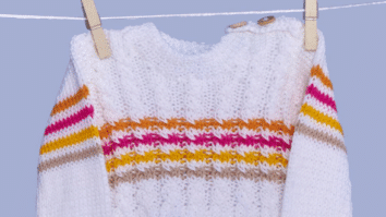 Blusa de Bebê Branca com Listras – Fio Bella