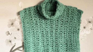 Blusa em Sobreposição com Fio Mohair