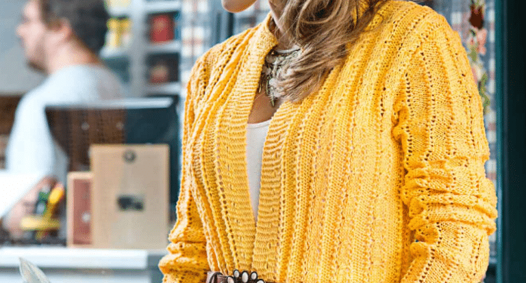 Casaquinho de tricô amarelo