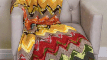 Manta de crochê Chevron Multicolorida