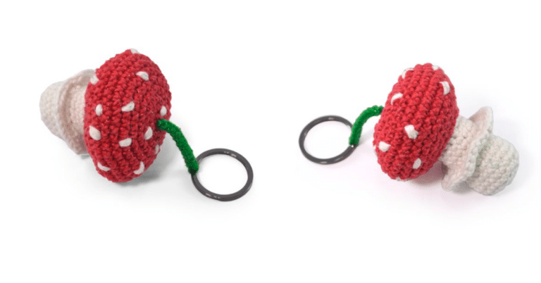 Veja Como Fazer o Amigurumi Chaveiro de Cogumelo
