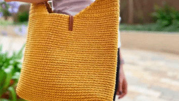 Bolsa de Crochê Amarela Grande: O destaque da temporada!