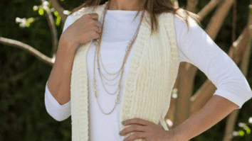 Colete de tricô Creme para o Ano Novo