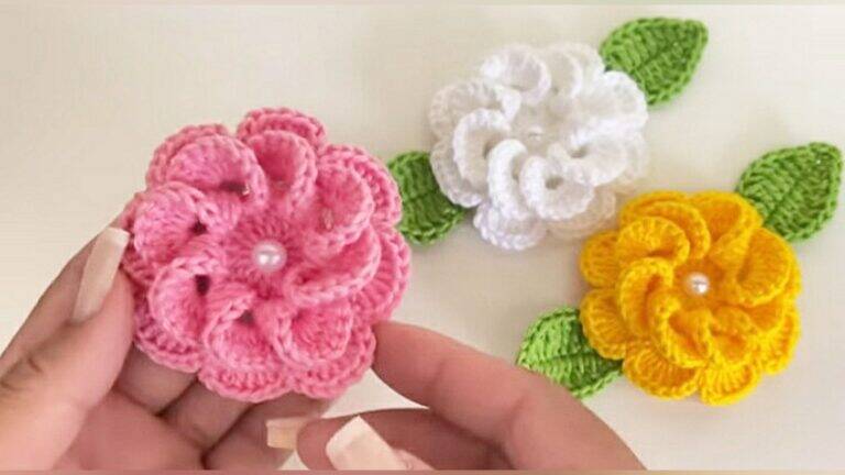 Desvendando a Arte do Crochê: Guia Para Produzir uma Flor de Crochê Super Fácil!