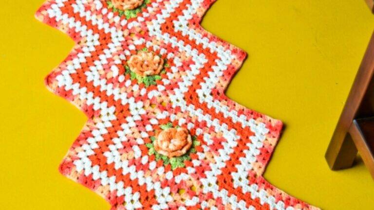 Receita de Tapete de Crochê Regular com Flores: Charme e Conforto para sua Casa