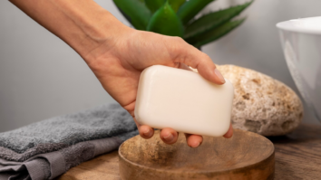 Sabonete de 4 Ingredientes Pode Diminuir Rugas Dando Viço e Firmeza para a Pele! / Foto: Freepik