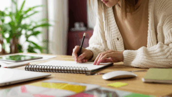 Pensando em recomeçar a vida do zero? Confira dicas incríveis de psicologia para dar a volta por cima - Foto: Freepik