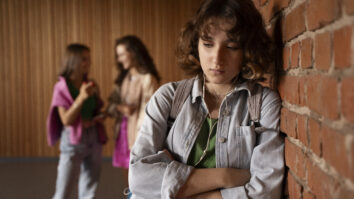 Por que os jovens de hoje são menos felizes do que os das gerações passadas?