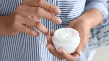 Os 3 Melhores Cremes Antissinais para Reduzir Linhas de Expressão, Rugas e Rejuvenescer a sua Pele