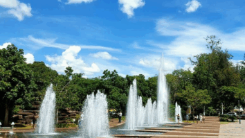 Qual é a Cidadezinha Brasileira que Todo Mundo Está Querendo Mudar Prá Lá?