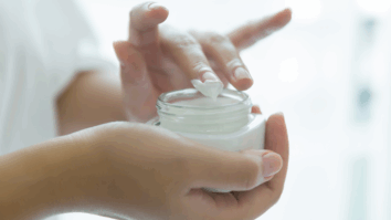 3 Melhores Cremes Antissinais para Reduzir Linhas de Expressão, Rugas e Rejuvenescer a sua Pele