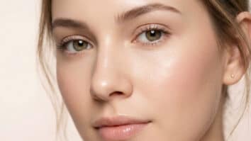 close up no rosto femininno sem cravos